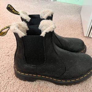 Doc marten ankle boots w/fur